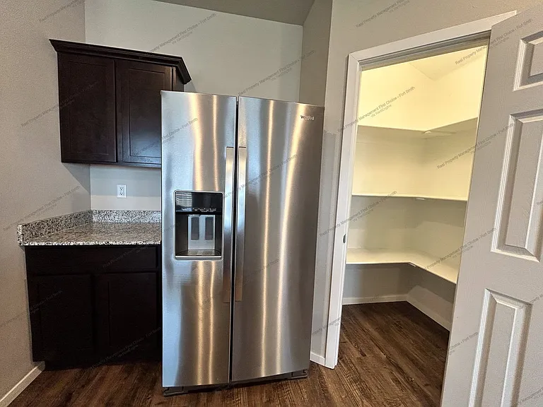 8015 Dogwood Dr — Photo 15