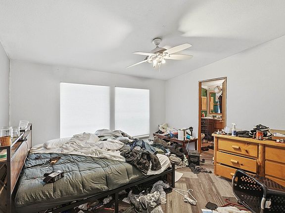 4th image of 4631D Swenson Rd