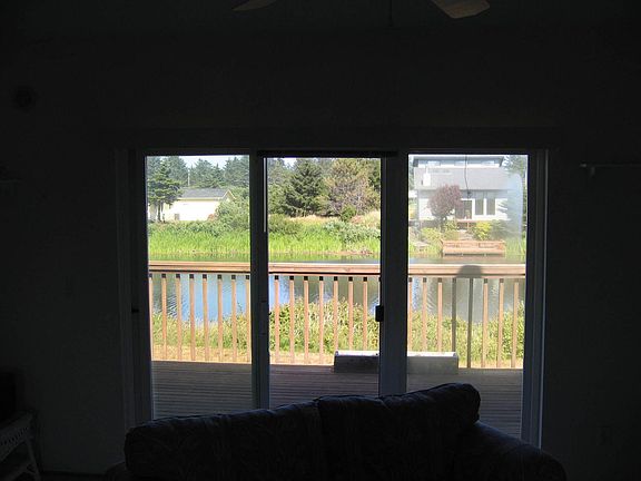 3rd image of 446 Point Brown Ave NE