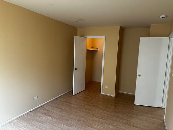 4th image of 425 James Ct Unit C