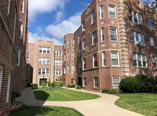 7018 N Sheridan Rd APT 3F, Chicago, IL 60626