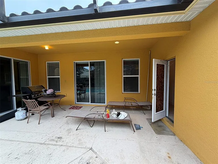4052 Oaktree Dr — Photo 11