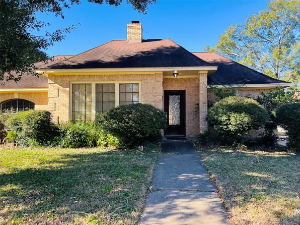 14734 Charlmont Dr, Houston, TX 77083