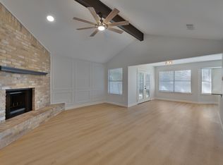 6816 Stillmeadows Cir S, North Richland Hills, TX 76182