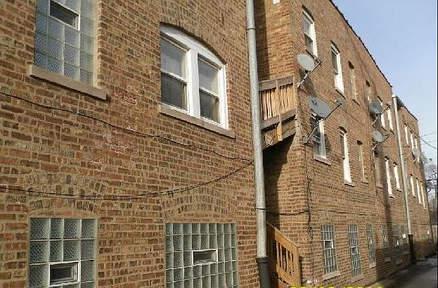 1st image of 2419 N Oak Park Ave APT 1D