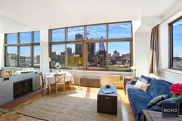 Sold by Bond New York | media 6