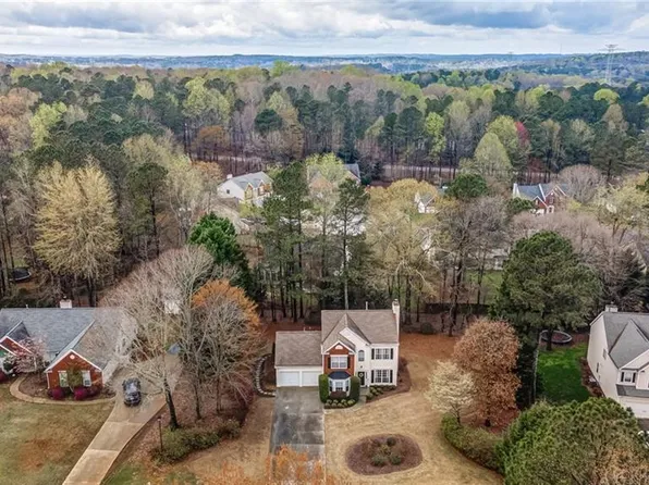 392 Summerfield Xing, Acworth, GA 30101