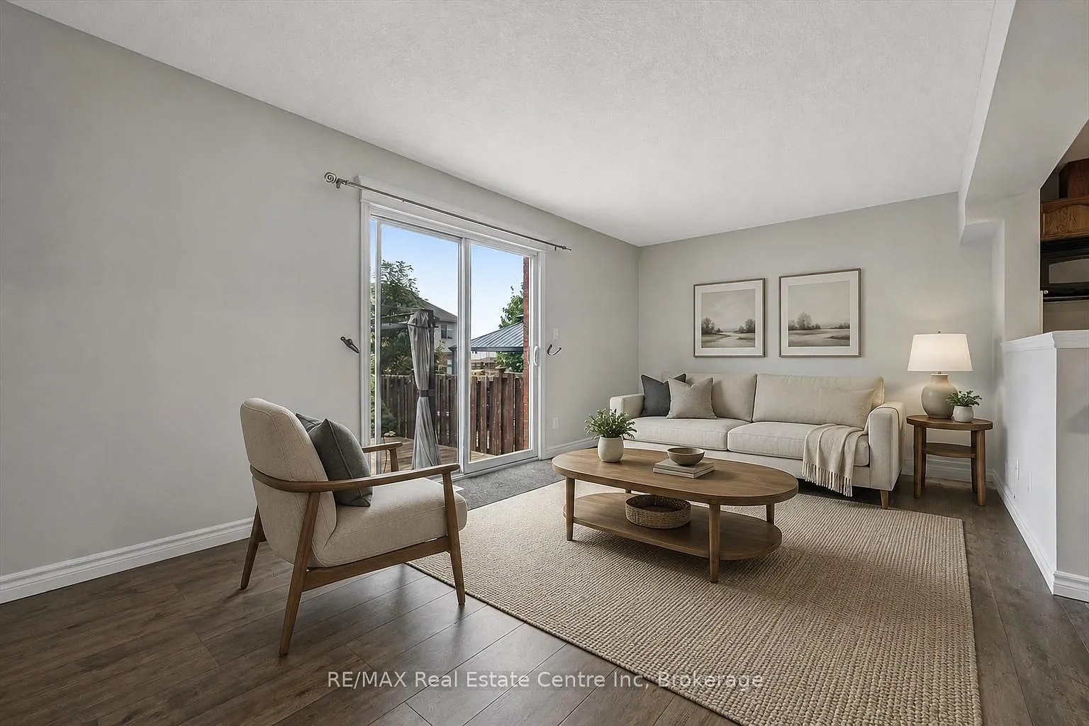 3 bed, $3,000 — Photo 3