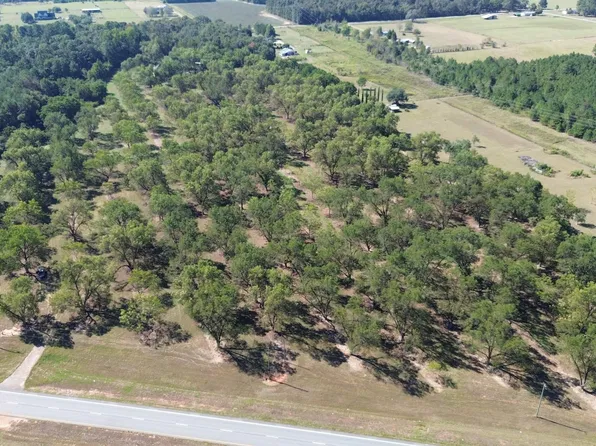 2 South St #341, Hawkinsville, GA 31036