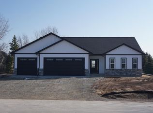 N3596 Gavin Dr, Appleton, WI 54913