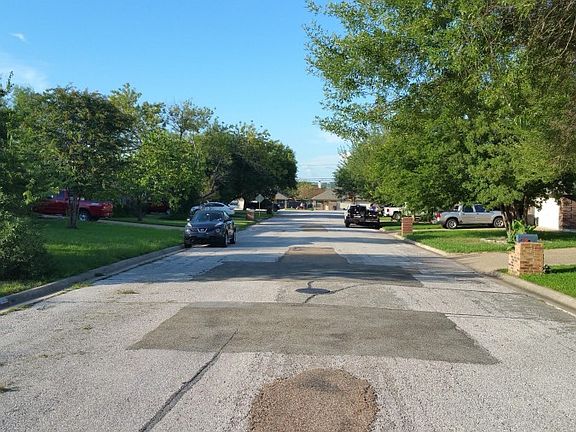 5th image of 508 Sun Meadows Dr