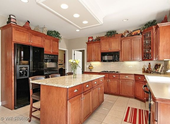 4th image of 547 Cole Dr