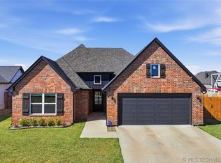 5917 E 126th Pl S, Bixby, OK 74008