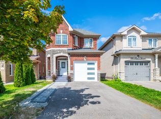 328 Ritas Ave, Newmarket, ON L3X 2N2