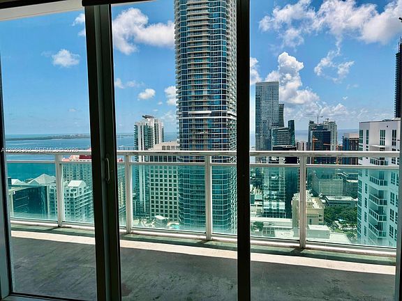5th image of 950 Brickell Bay Dr APT 4505