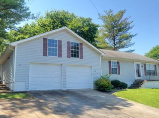 2820 Airwood Dr, Nashville, TN 37214