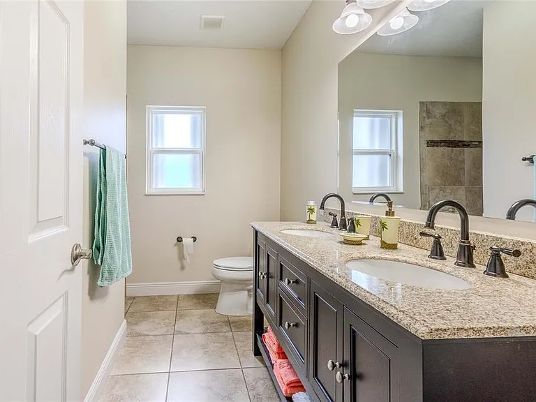 2920 Edgewood Ln — Photo 15