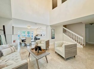 10620 SW 67th St, Miami, FL 33173
