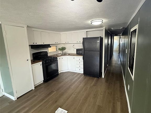 2nd image of 3600 E 88 th Avenue LOT 128
