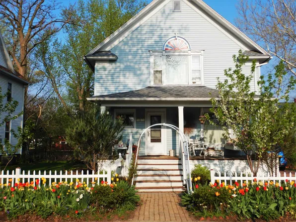 120 S Willow St, Reedsburg, WI 53959