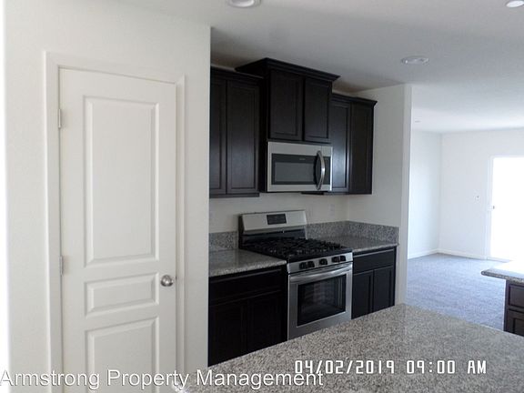 4th image of 248 W Dove Ave
