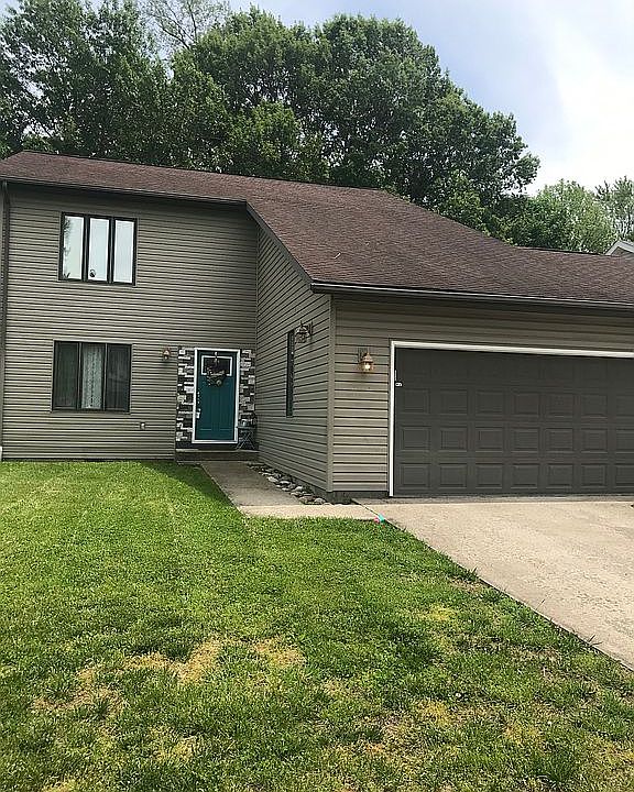 1st image of 2126 W Meadow Ln