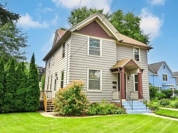 8129 Harwood AVENUE #8129A, Wauwatosa, WI 53213