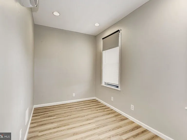 2343 N College Ave #2 — Photo 17
