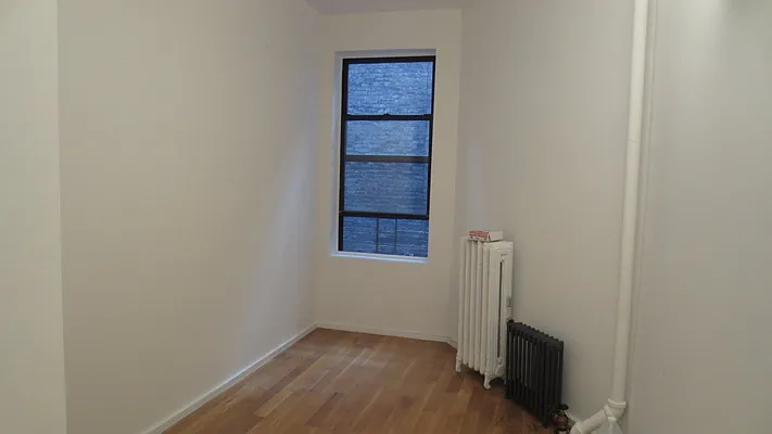 Rented by Bohemia Realty Group | media 26