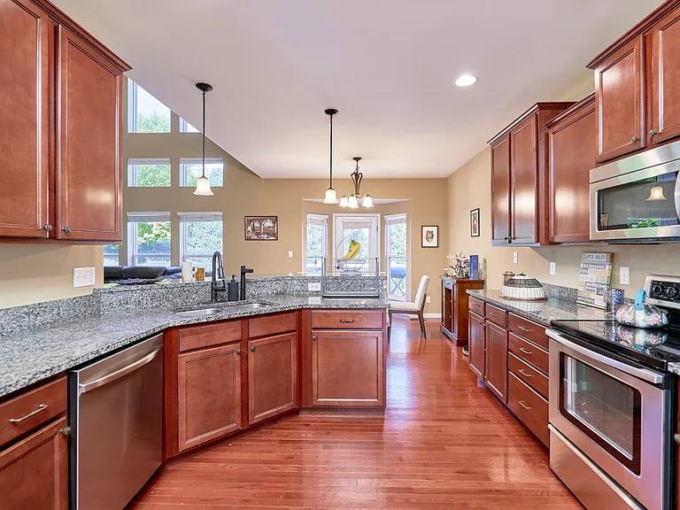 5233 Mirasol Manor Way — Photo 20