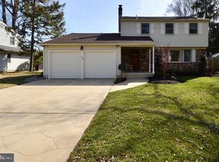 134 Thornhill Rd, Cherry Hill, NJ 08003