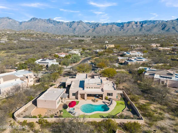 8738 E Bear Paw Pl, Tucson, AZ 85749