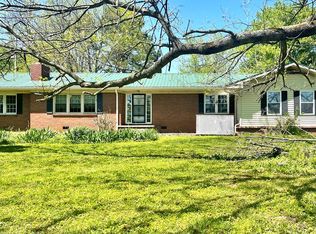 6920 Butler Rd, Hopkinsville, KY 42240