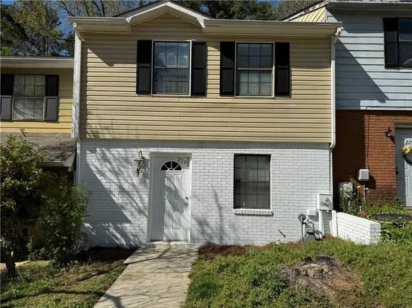 2292 Salt Springs Pl, Austell, GA 30168