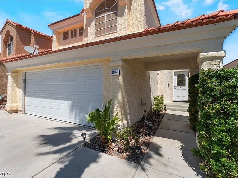 3024 Cloverbrook St — Photo 2
