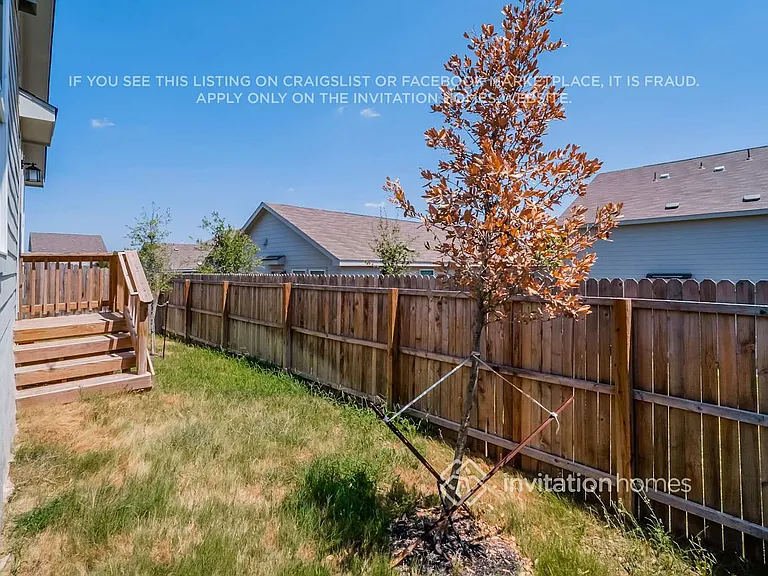 143 Pasadena Pl — Photo 16