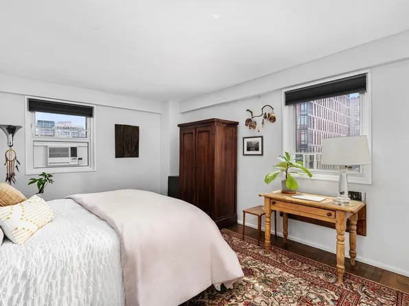 230 Jay Street image 7 of 12