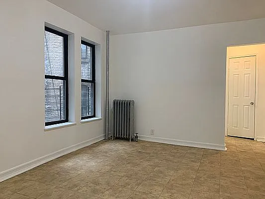 Rented by Bruma Realty LLC | media 4