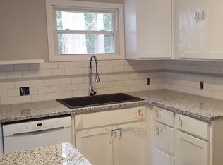 1108 E Williams Cir, Elizabeth City, NC 27909