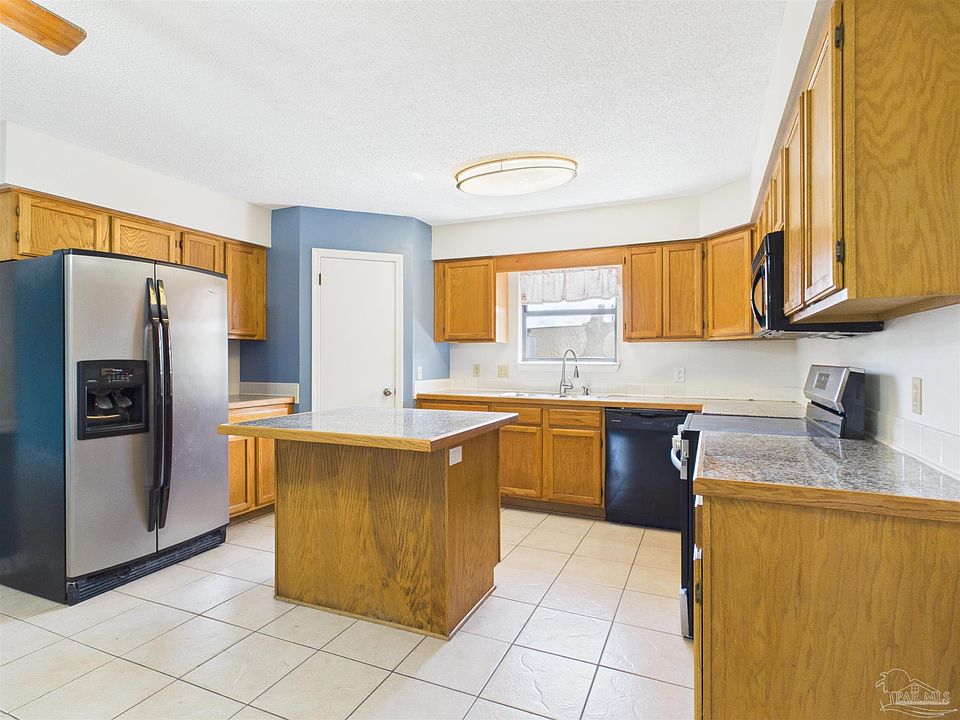 1st image of 6073 Strickland Pl