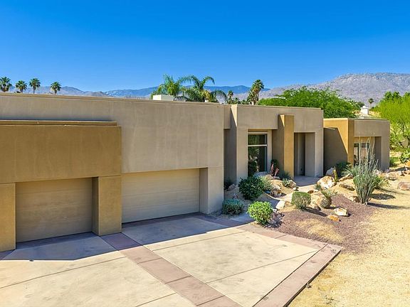 2nd image of 47200 Desert Lily Dr
