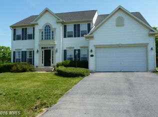 10498 Jasper Dr S, Greencastle, PA 17225