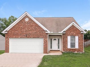 141 Hutson Ln, Clayton, NC 27527