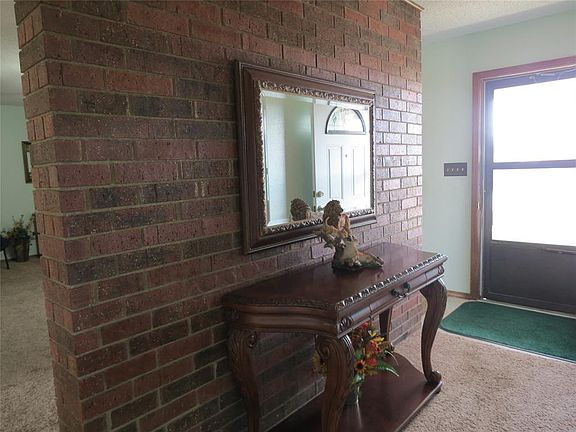 3rd image of 2104 Grisso Dr