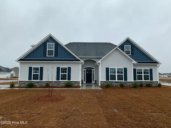 415 Montgomery Drive, Jacksonville, NC 28546
