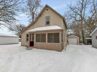 608 E Nestor St, Osakis, MN 56360