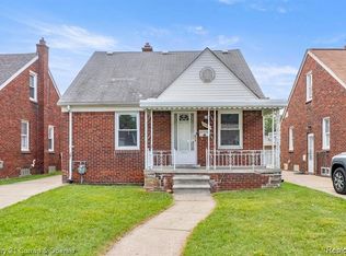 6141 Maple St, Dearborn, MI 48126
