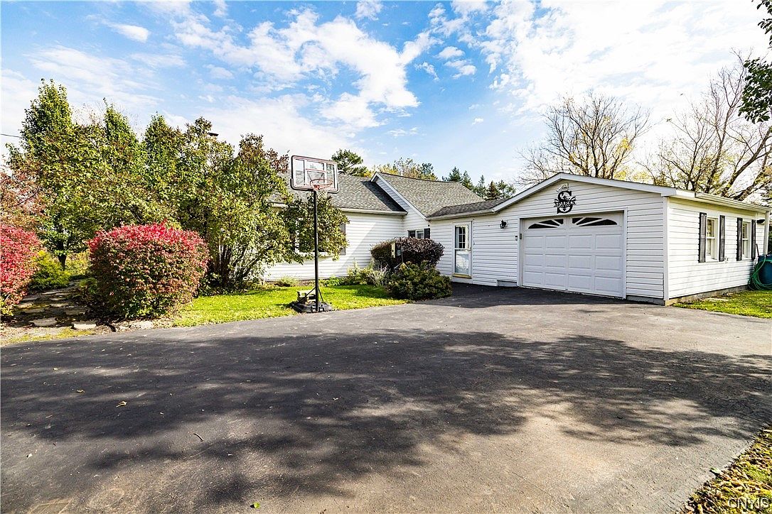 6176 Old Coye Rd, Jamesville, NY 13078 MLS S1510645 Zillow