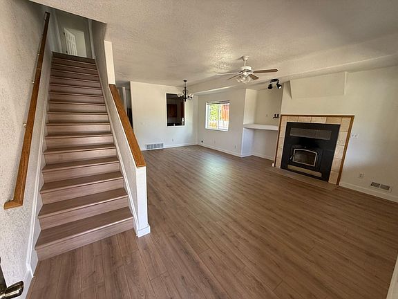 4th image of 108 Buckskin St