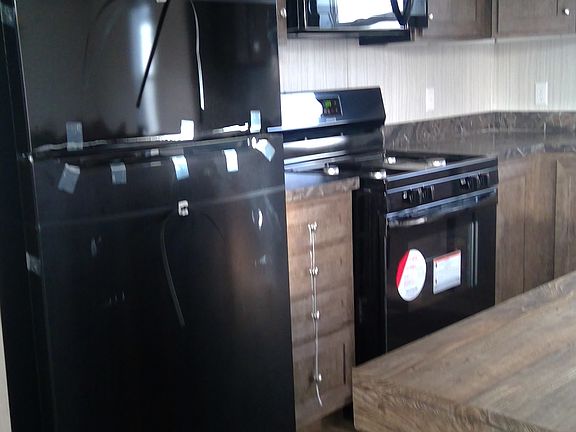 4th image of 2501 Lowry Ave NE Lot 202
